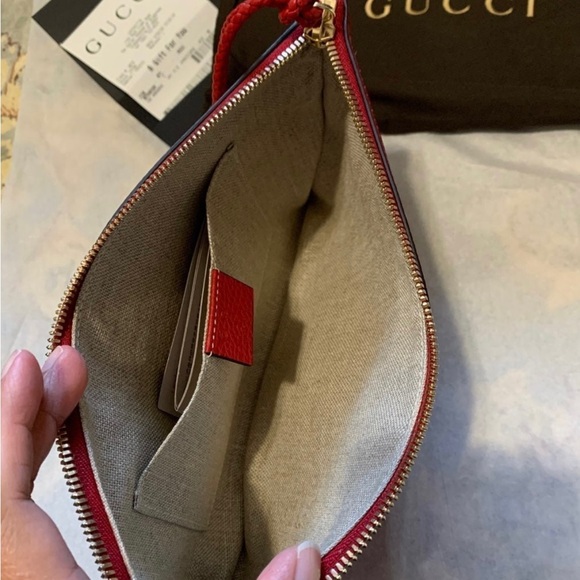 Auth. Gucci Bamboo tassel pouch - Picture 7 of 9